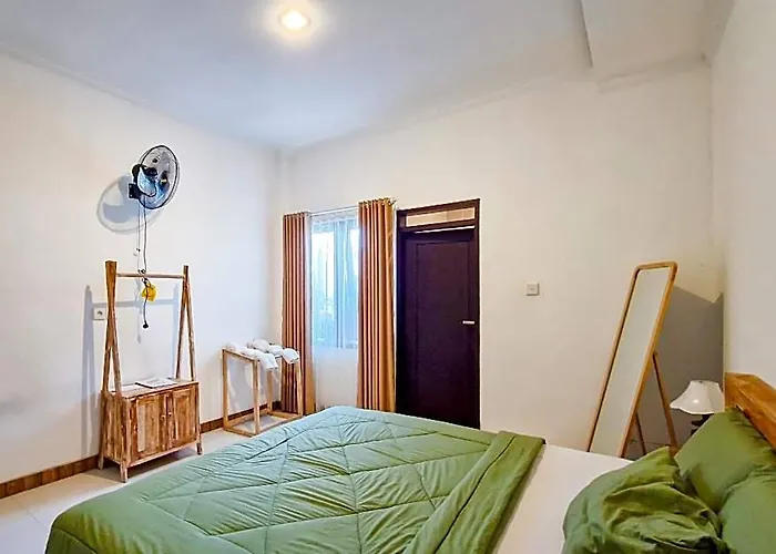 Dangka Kintamani Mitra Reddoorz 2*